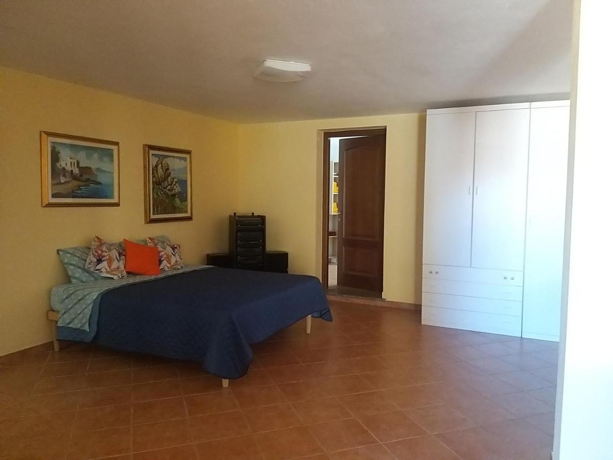 Casa Antonella Apartment Porto Torres Phòng bức ảnh